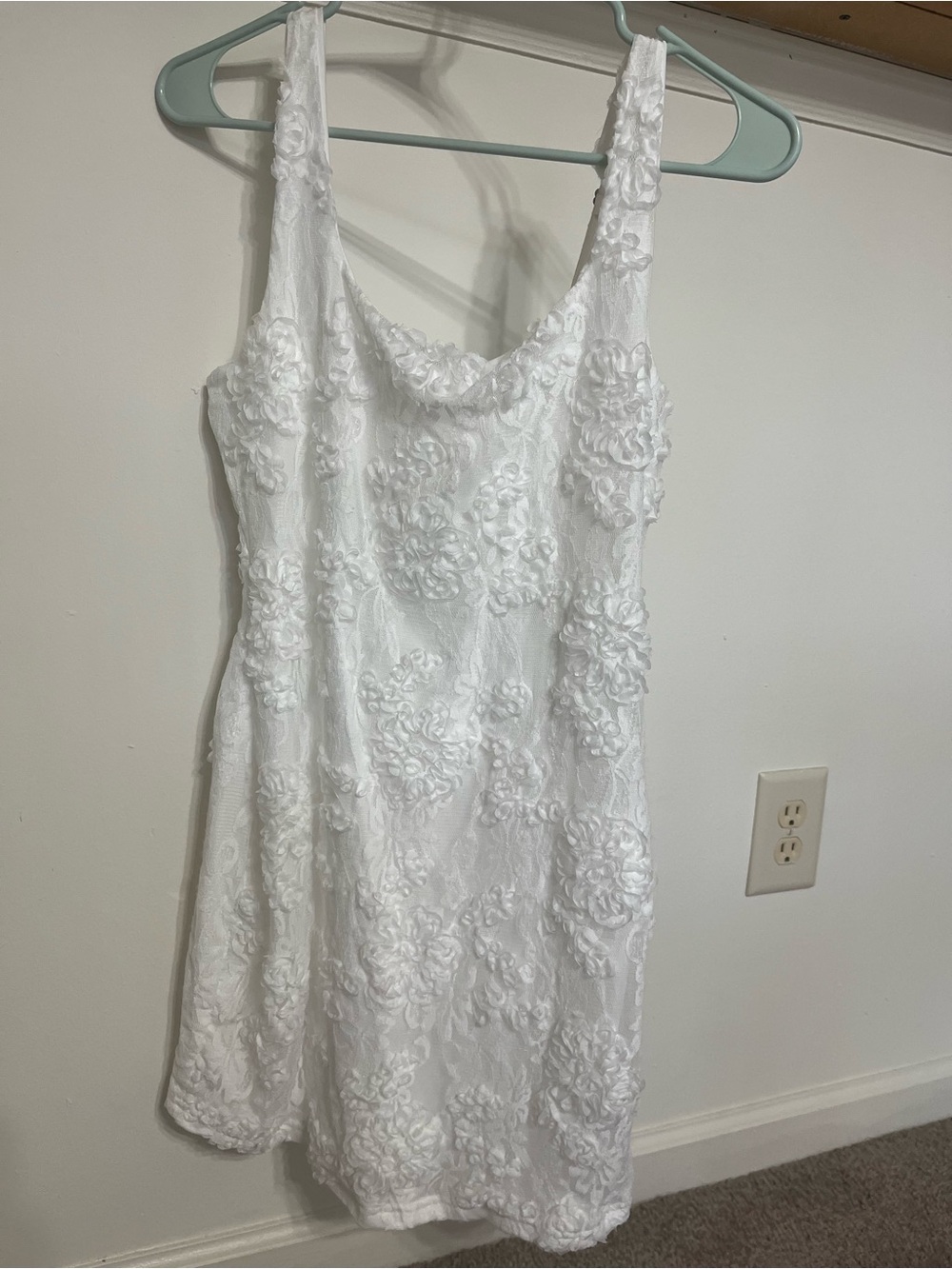 SHEIN White Floral Appliqué Mini Dress